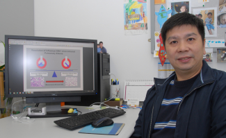 香港大學李嘉誠醫學院公共衞生學院助理教授陳志偉博士指流感病毒會抑制肺部上皮組織內運送鈉及氯的分子活動,使積聚在肺泡內的液體難以被清除,造成肺部氣泡水腫,引致急性肺部損傷。